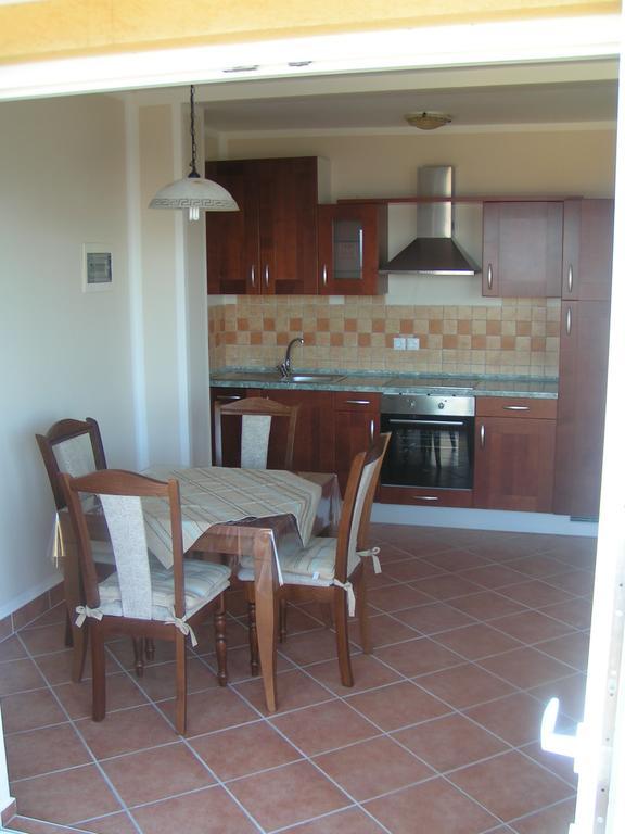 Apartments Salvore Crveni Vrh Kamer foto